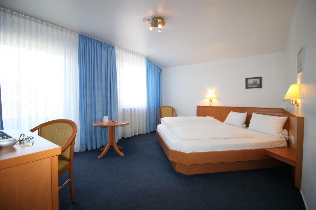 Hotel Garni Eden Meersburg Exterior photo